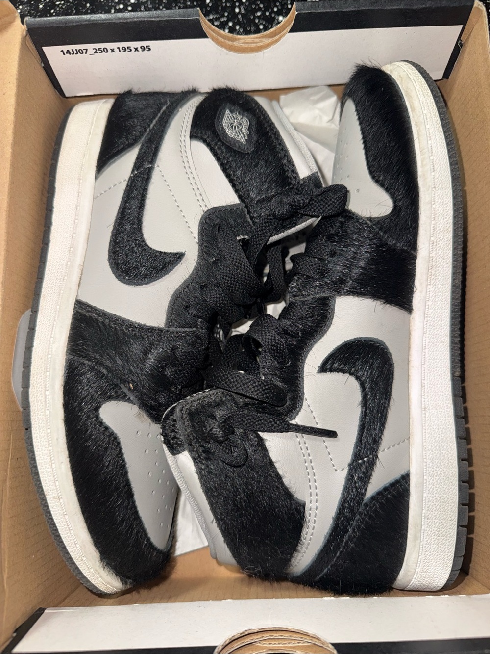 Retro High Top - Picture 2 of 7